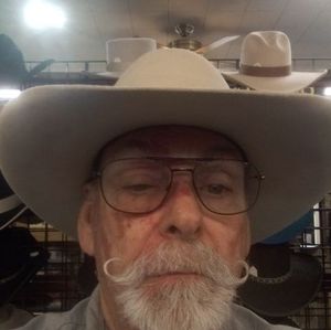 Meet your Posher, Gary